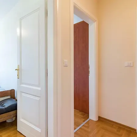 Apartment Klara Pula Exterior photo